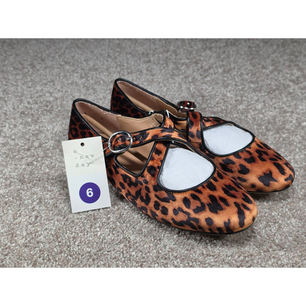 A New Day Tamsin Leopard Print Mary Jane Flats Brown Black Buckle Shoes Size 6